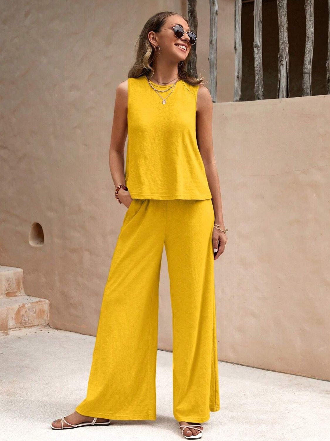 Round Neck Sleeveless Top and Wide Leg Pants Set - Siennasass