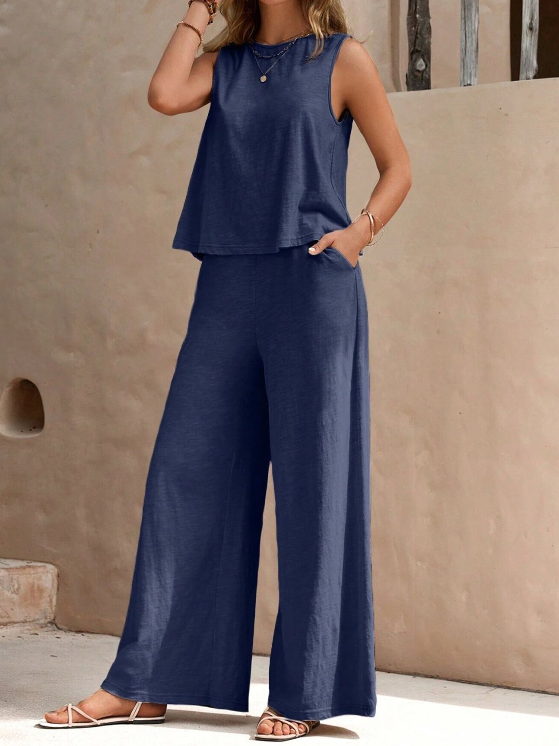 Round Neck Sleeveless Top and Wide Leg Pants Set - Siennasass