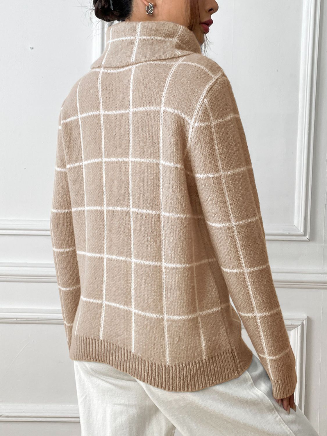 Plaid Turtleneck Long Sleeve Sweater - Siennasass