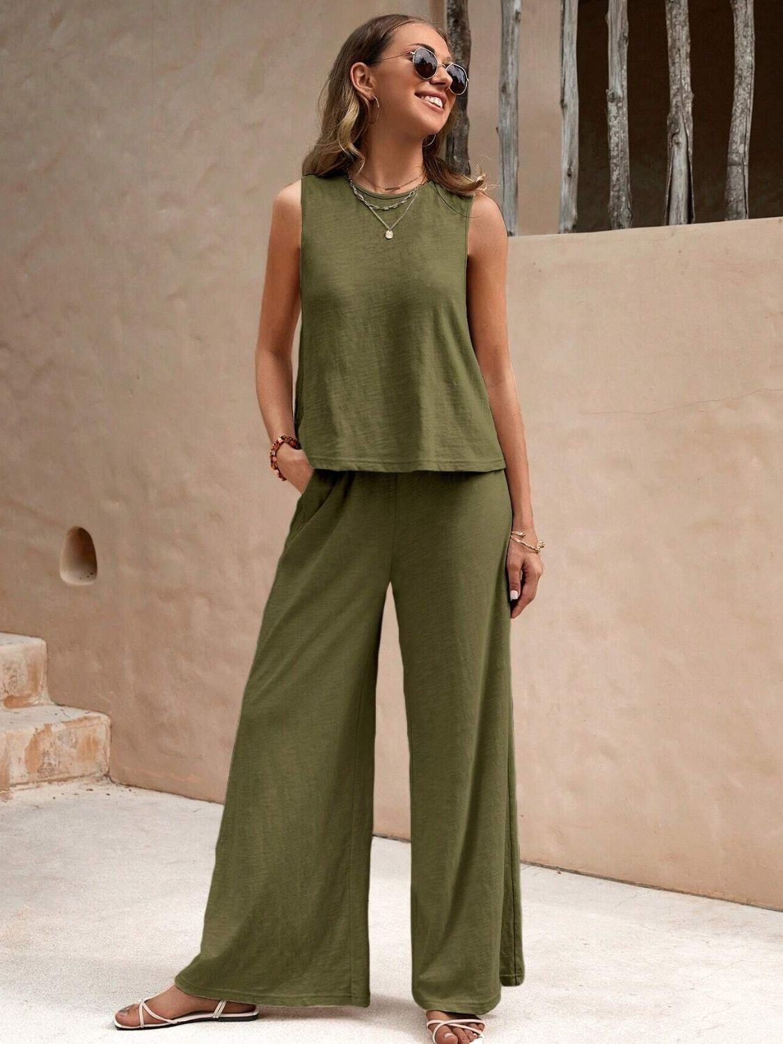 Round Neck Sleeveless Top and Wide Leg Pants Set - Siennasass