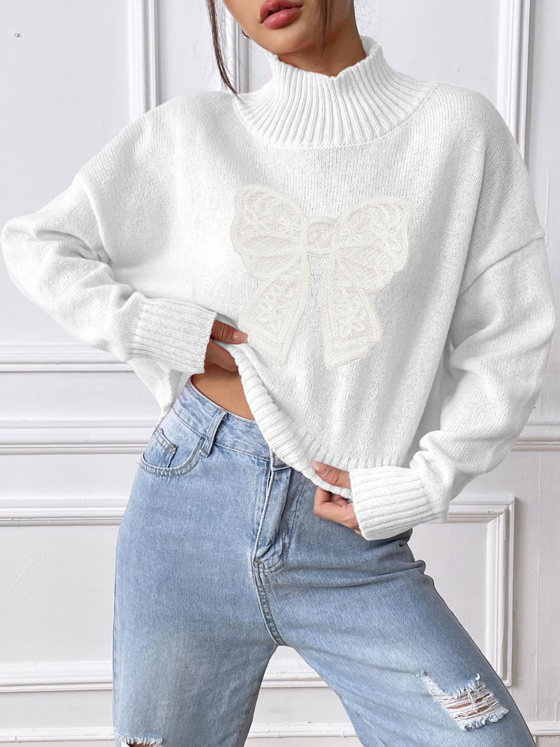 Bow Turtleneck Long Sleeve Sweater - Siennasass