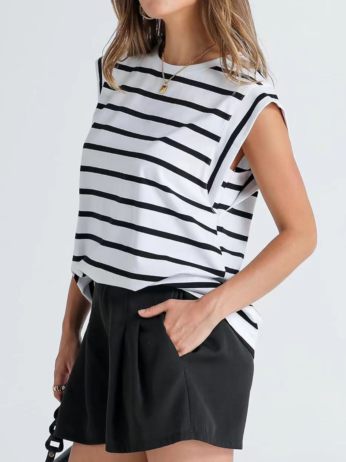 Striped Round Neck Cap Sleeve T-Shirt - Siennasass