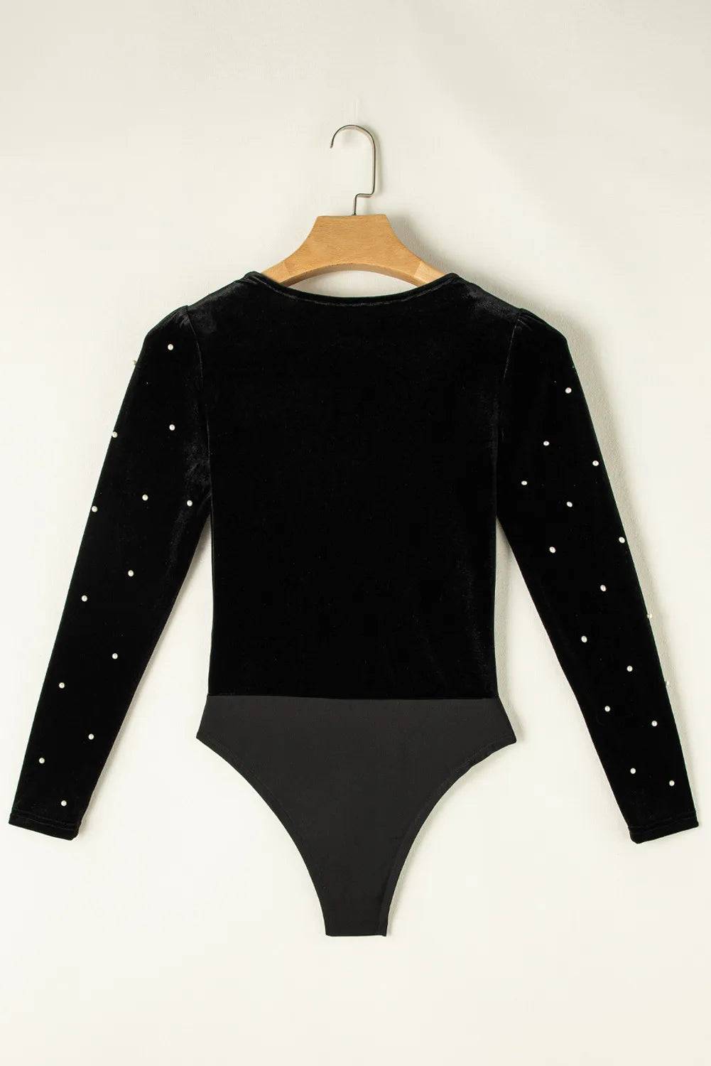 Pearl Detail V-Neck Long Sleeve Bodysuit