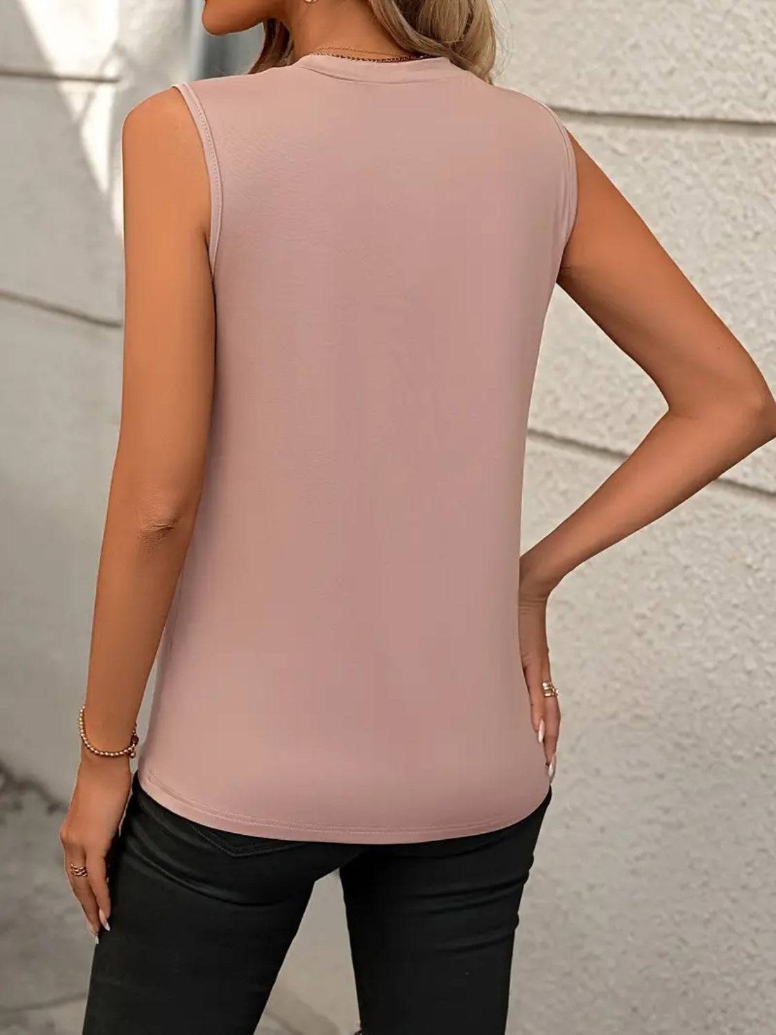 Round Neck Sleeveless Tank - Siennasass