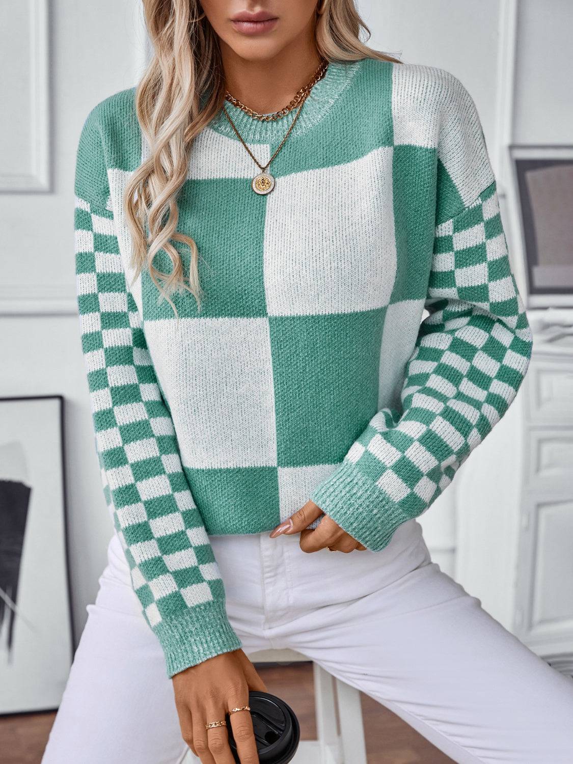 Color Block Round Neck Long Sleeve Sweater